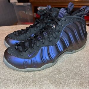 NIKE LITTLE POSITE ONE FOAMPOSITE 314996-008 SIZE 12 BLACK VARSITY PURPLE